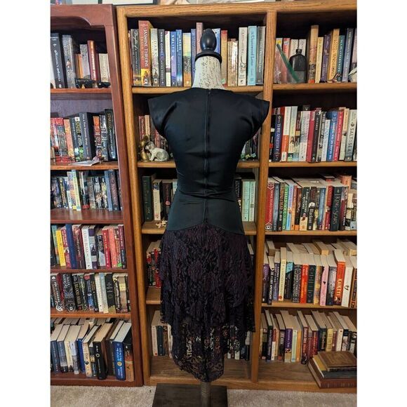 Vintage ISADORA Party Prom Costume Bodycon Dress Tiered Lace Small Goth Size 4 - Picture 2 of 7